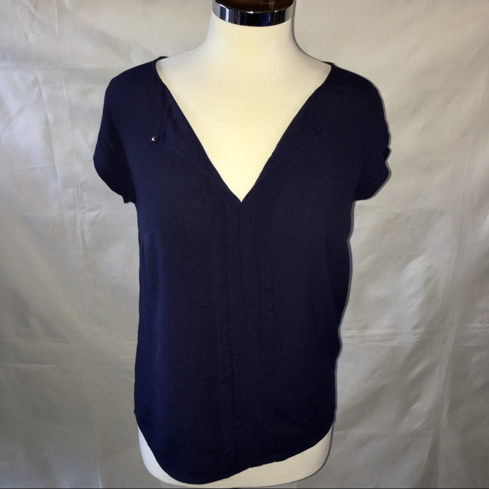 BODEN Navy blue short sleeve pleated keyhole top 4